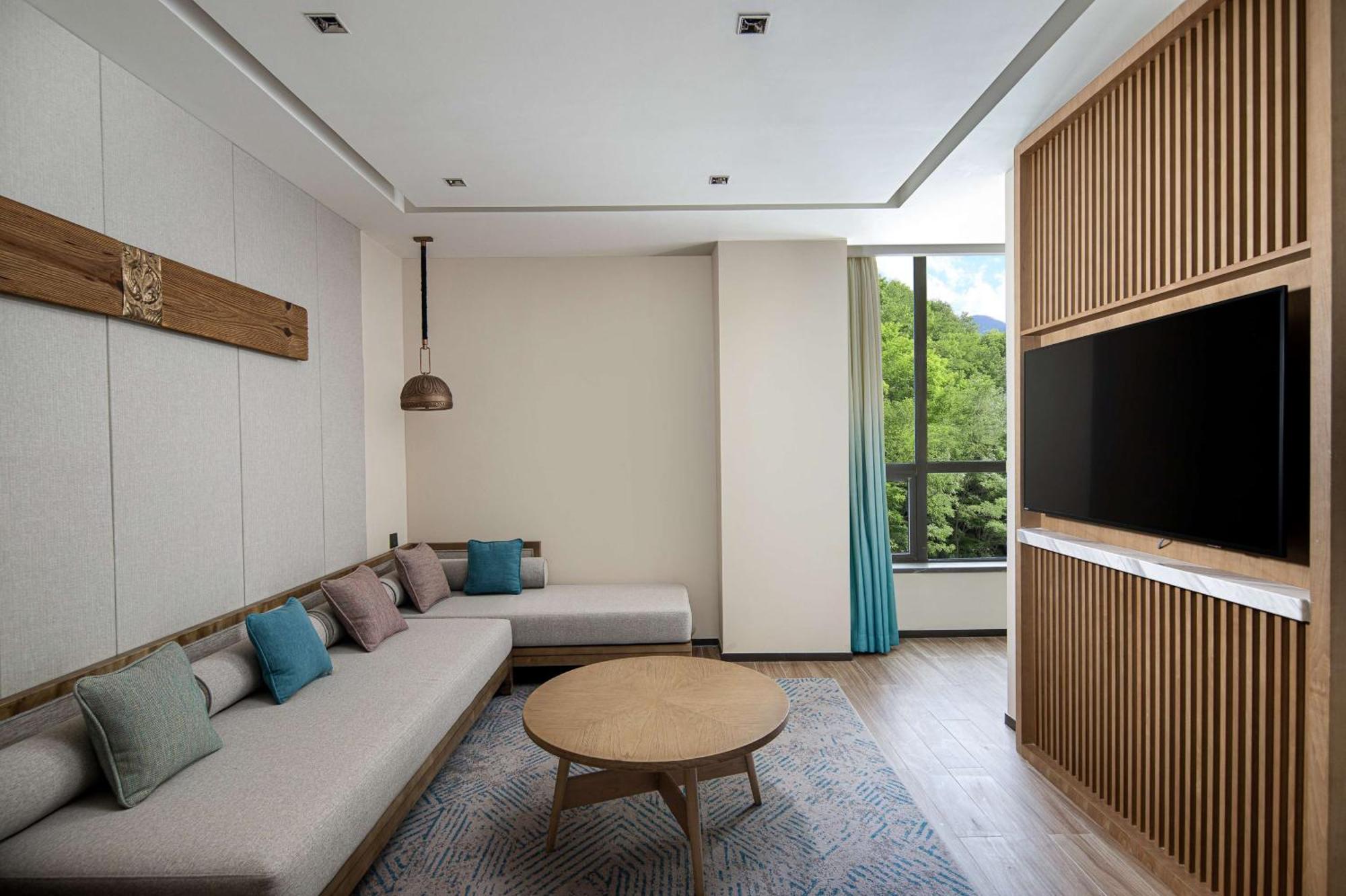Hilton Garden Inn Jiuzhaigou Luaran gambar