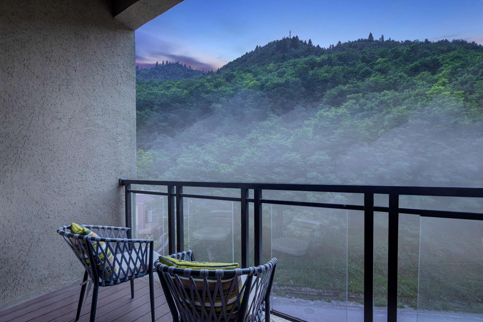 Hilton Garden Inn Jiuzhaigou Luaran gambar